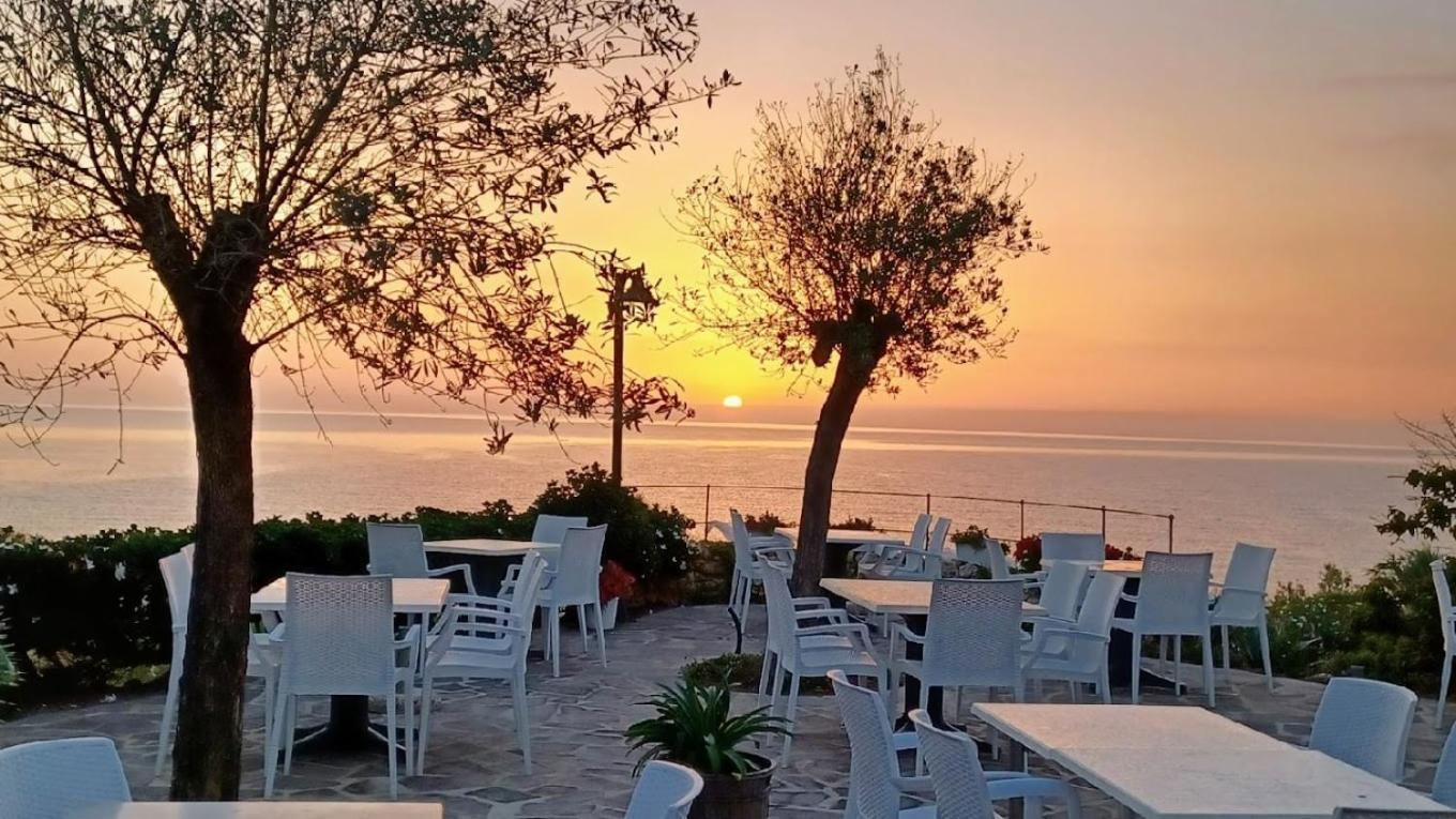 Casa Vacanze Con Piscina E Vista Mare Esclusiva Per Coppie E Famiglie, Relax E Tranquillita Tertenia Exterior photo