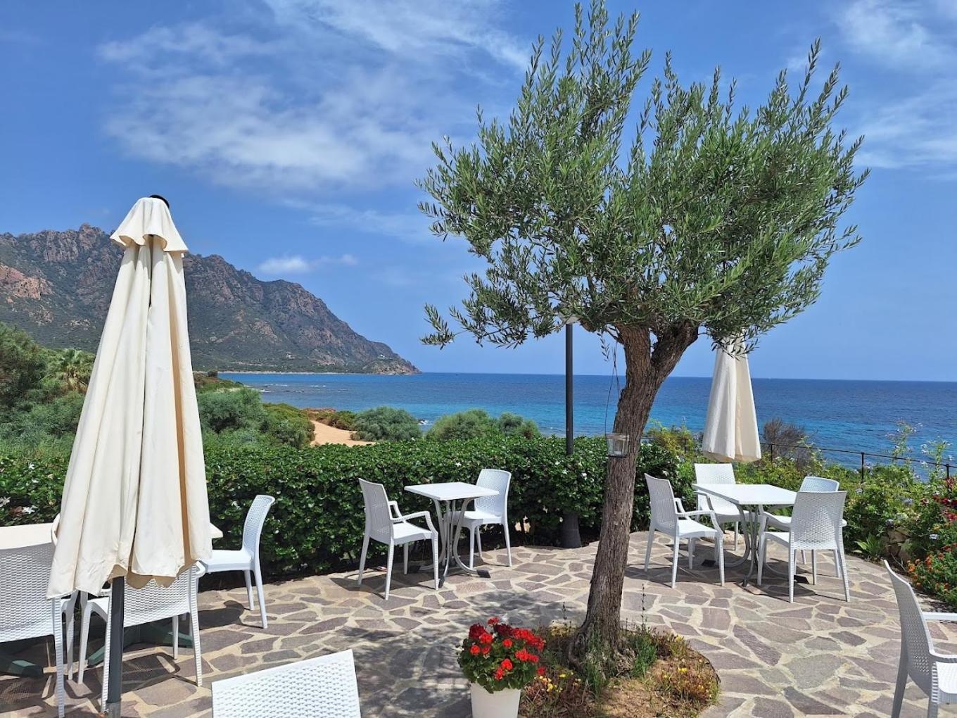 Casa Vacanze Con Piscina E Vista Mare Esclusiva Per Coppie E Famiglie, Relax E Tranquillita Tertenia Exterior photo