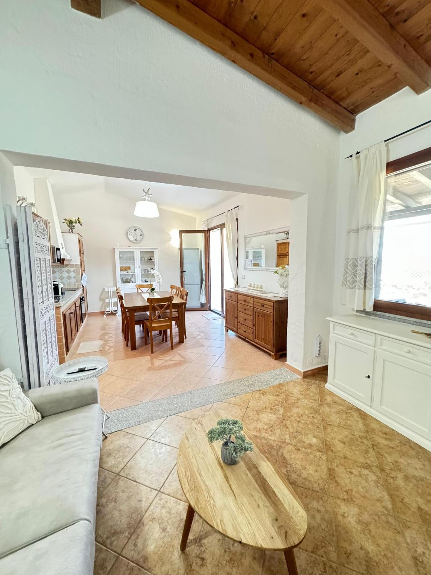 Casa Vacanze Con Piscina E Vista Mare Esclusiva Per Coppie E Famiglie, Relax E Tranquillita Tertenia Exterior photo